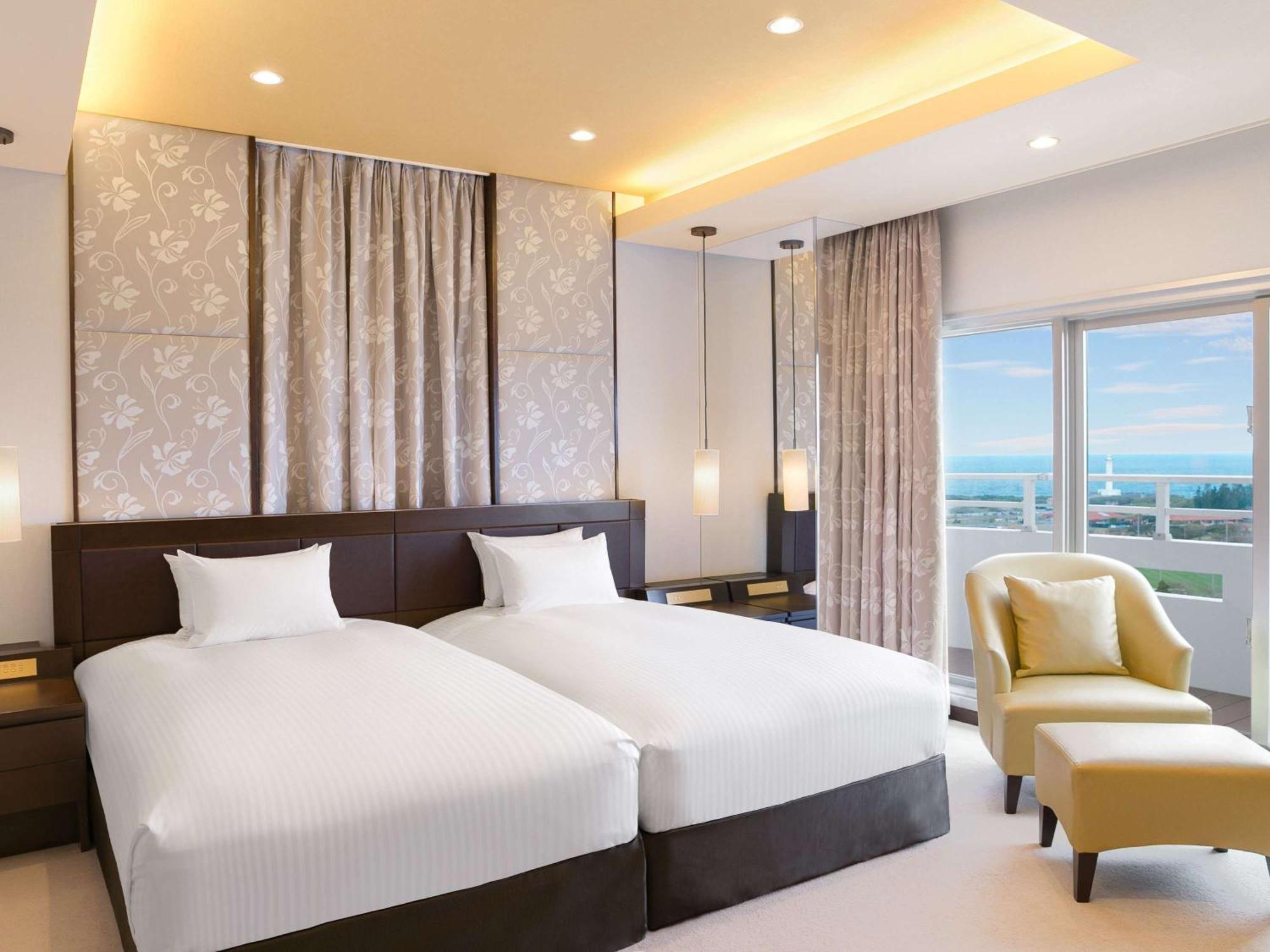 Grand Mercure Okinawa Cape Zanpa Resort 读谷村 外观 照片